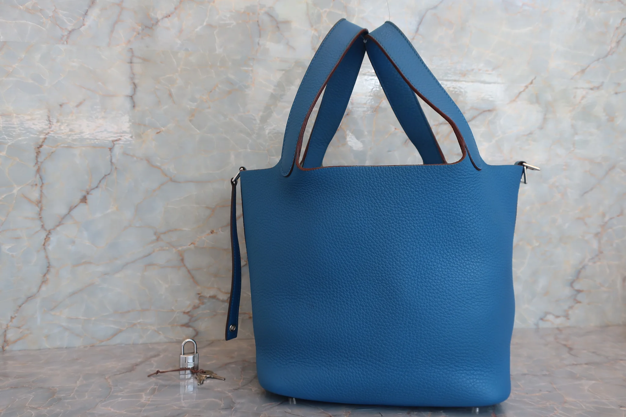 [700030201] HERMES/에르메스 피코탄락 MM